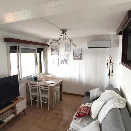 Maison De Pêcheur à Giens Les Pieds Dans L'eau !