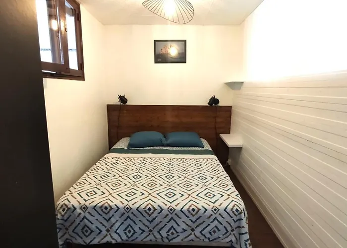 Feriehus Maison De Pecheur A Giens Les Pieds Dans L'eau ! Hyères