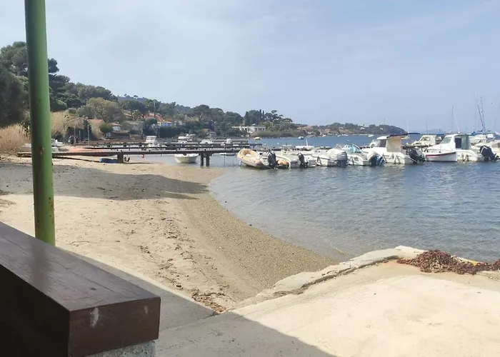 Maison De Pecheur A Giens Les Pieds Dans L'eau ! Hyères